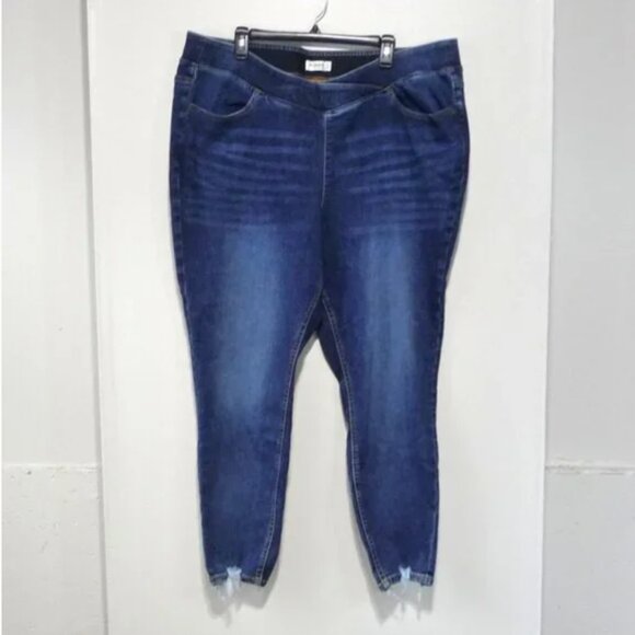 MAURICES STRETCH JEANS SIZE 24W - Picture 1 of 10